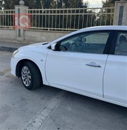 نيسان سنترا